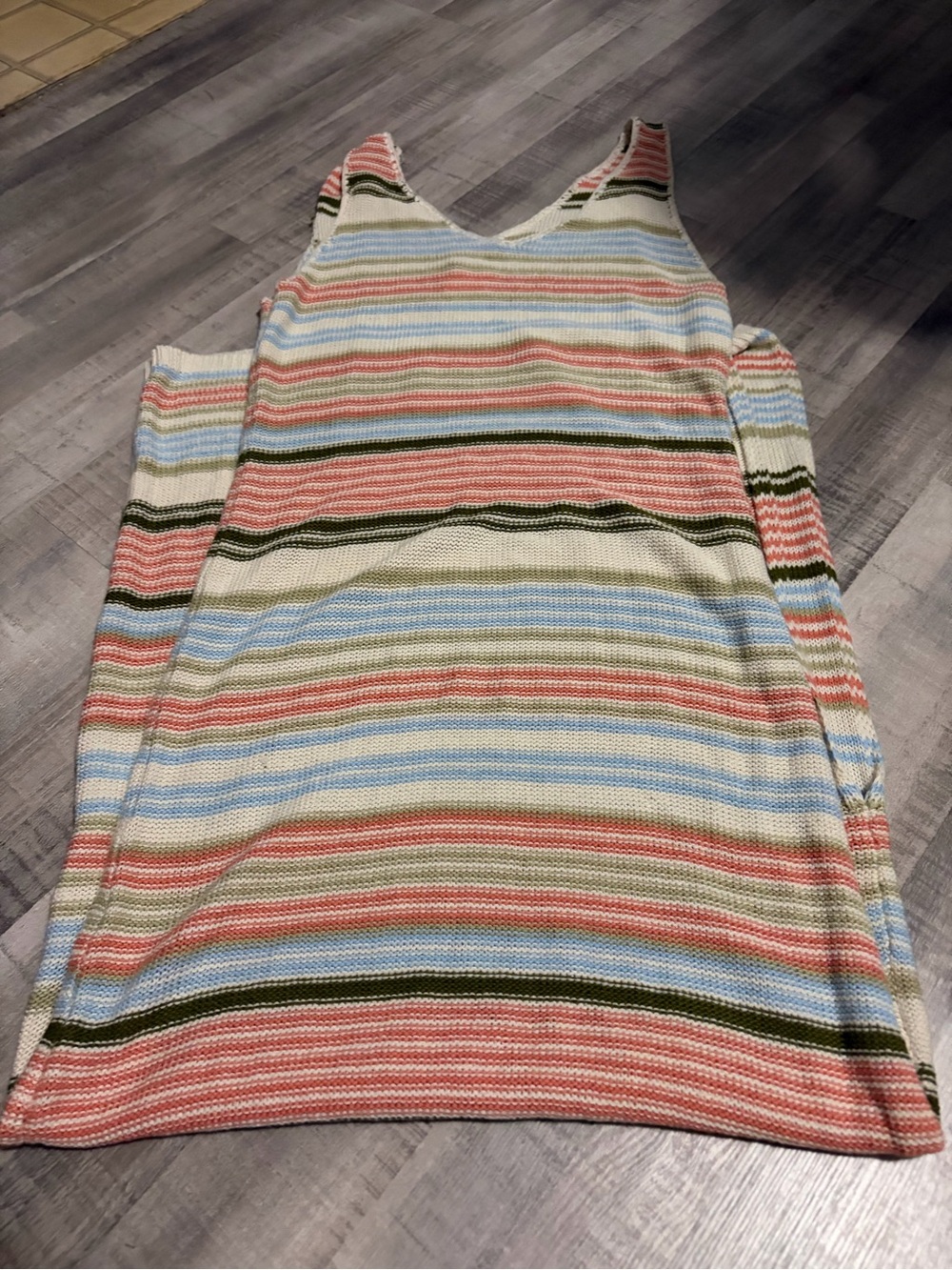 Pink Lily Striped Maxi sweater Dress in Pastel Pink, Blue, Green & Cream- sz M